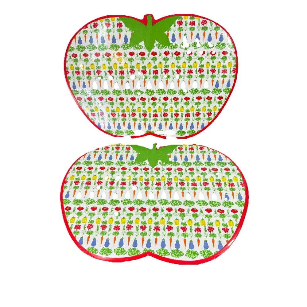 2 Vintage Vinyl Kids Veggie Placemats Tomato Shaped 1980's Glossy‎ 12"x17" READ